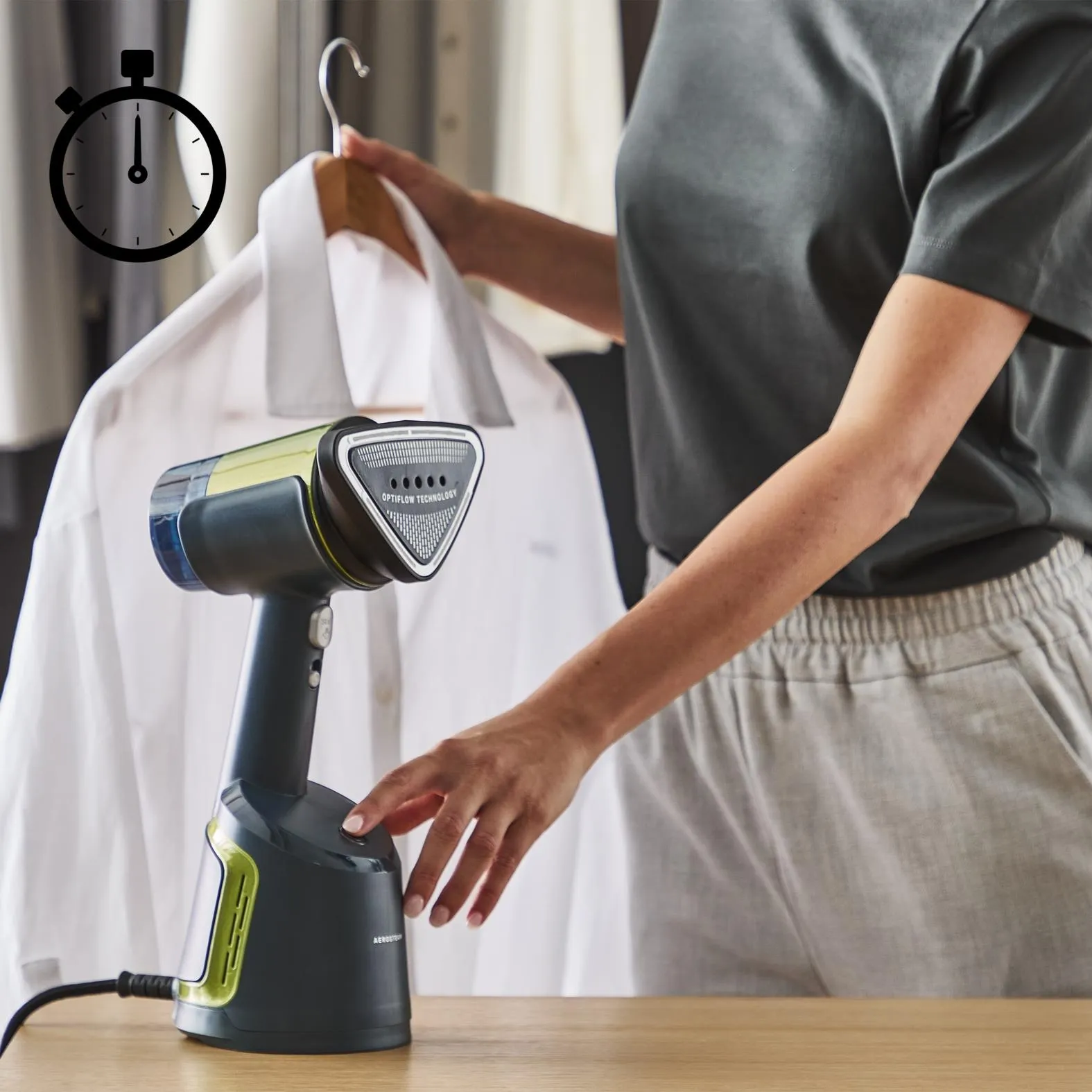 Ручной вертикальный отпариватель Tefal DT9810
