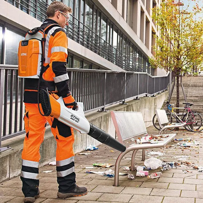 Воздуходувка аккумуляторная Stihl BGA 100