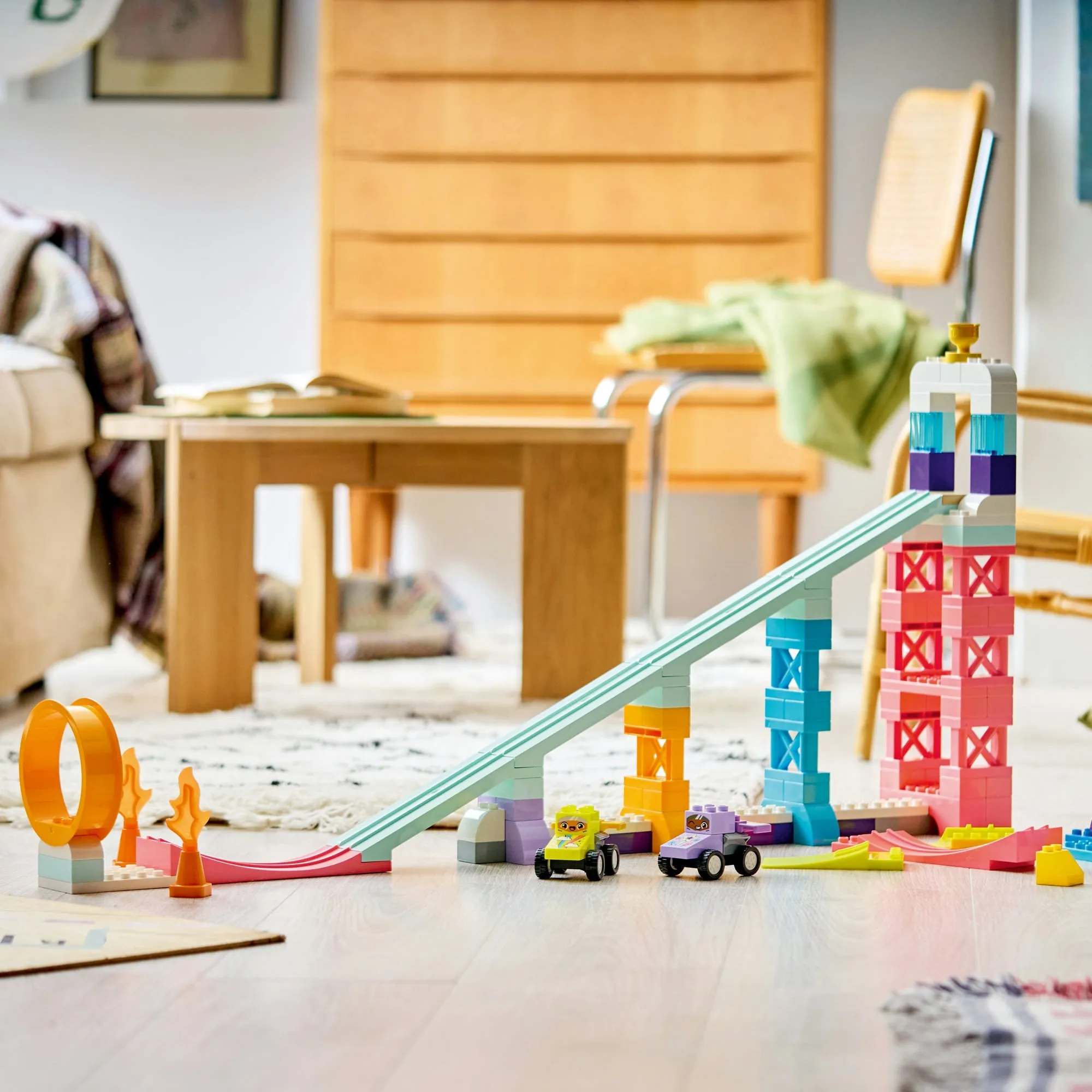 Конструктор LEGO DUPLO 10478 Креативные рампы 3 в 1 с транспортными средствами