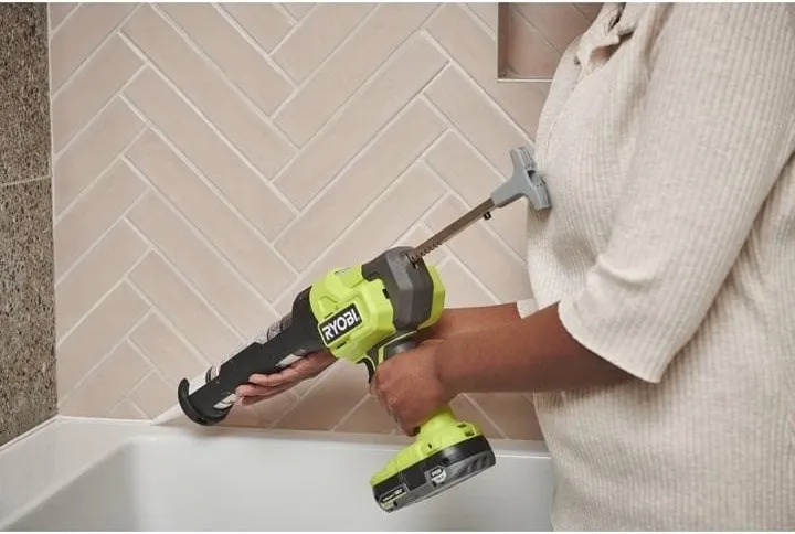 Клеевой пистолет RYOBI RCG18-0