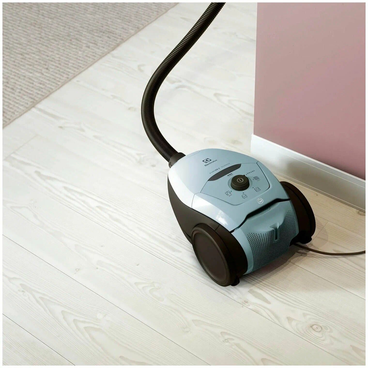 Пылесос Electrolux PD82-4MB