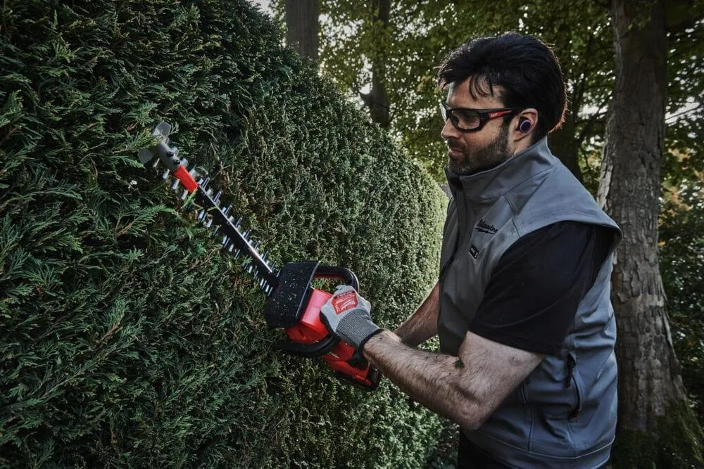 Аккумуляторный кусторез Milwaukee M18 FHET45-0 4933493293
