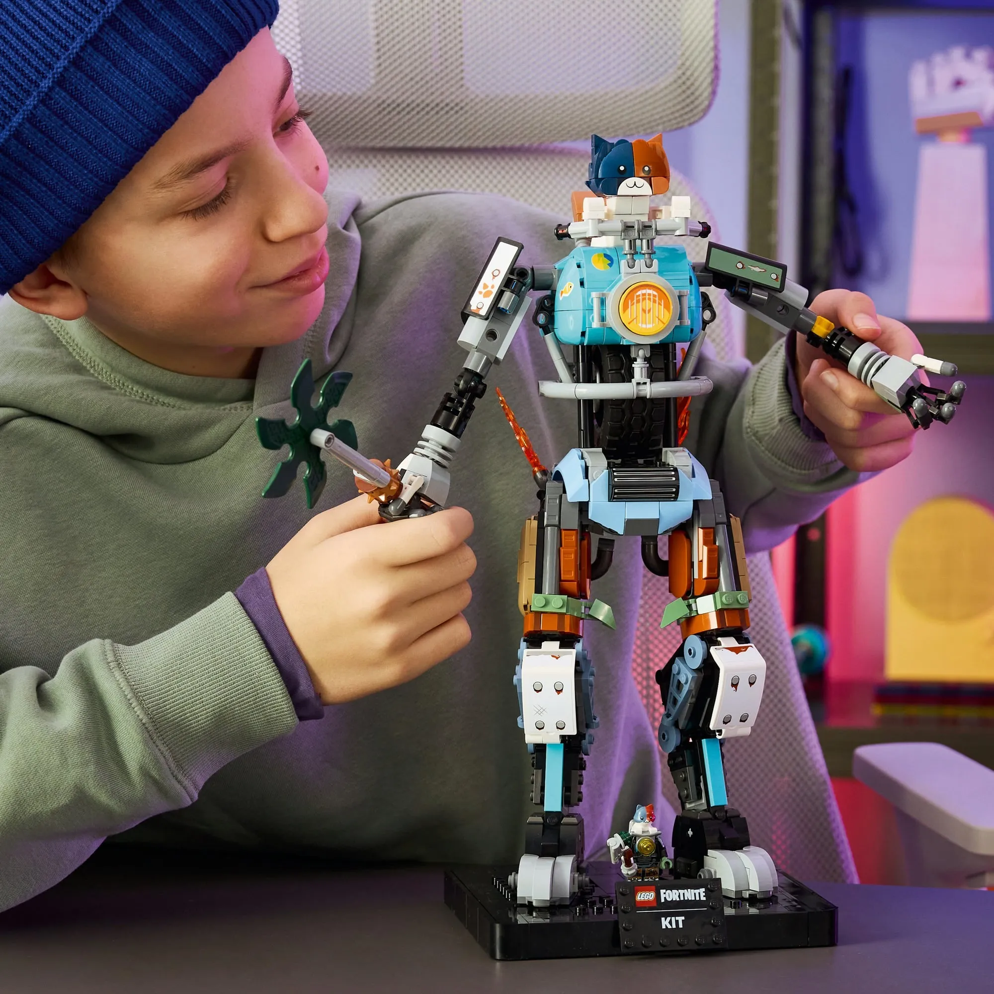 Конструктор LEGO Fortnite 77081 Китящий