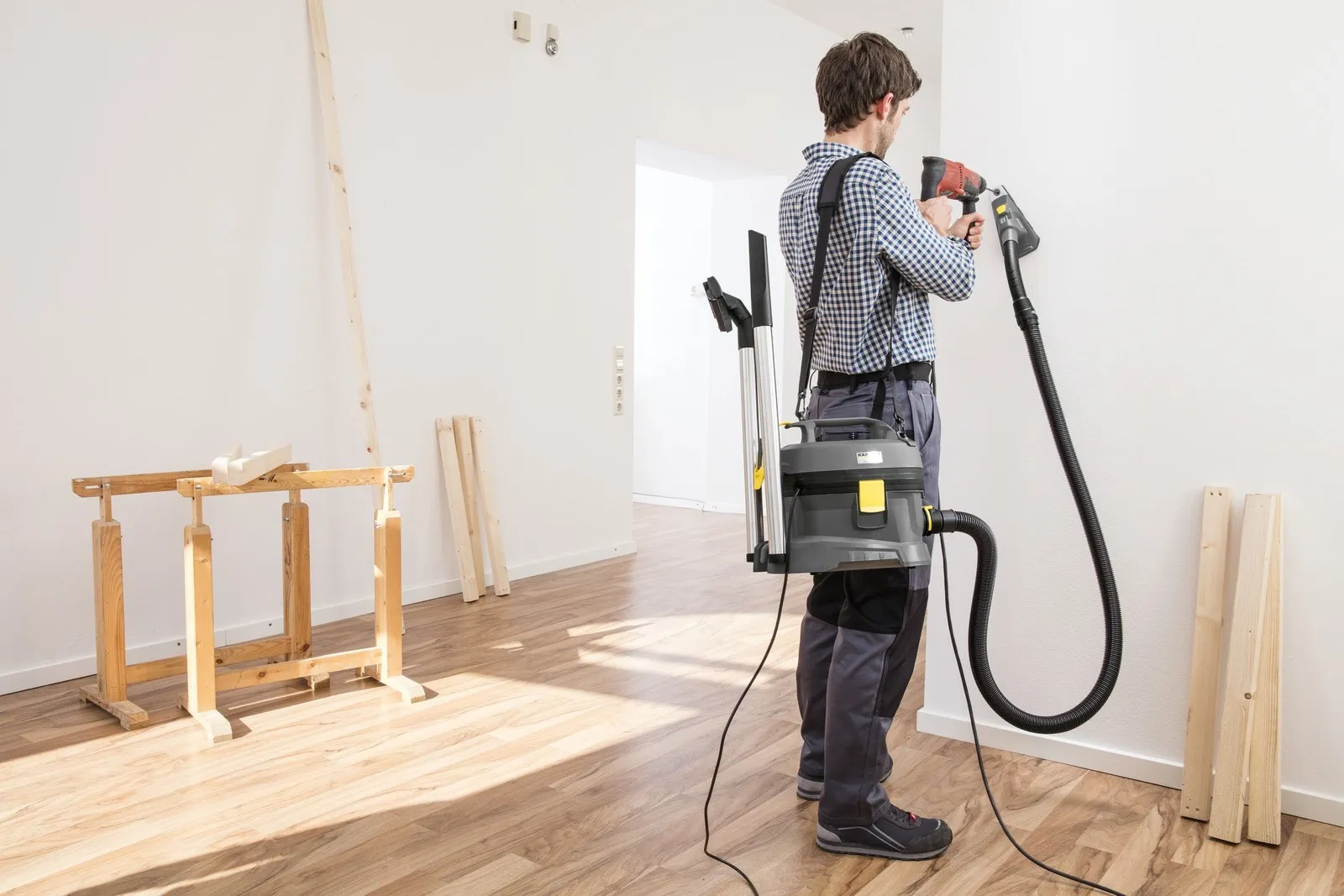 Пылесос сухой уборки Karcher T 8/1 L 1.527-188.0