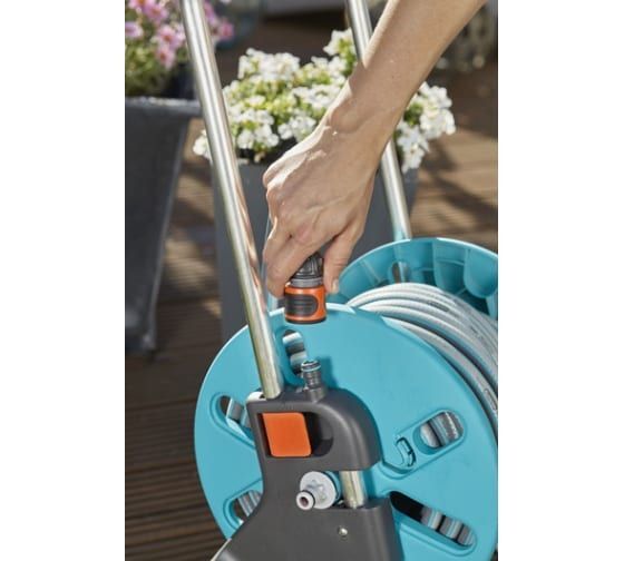 Тележка со шлангом Classic, 20 м, 1/2" и комплектом для полива Gardena AquaRoll S 18502-20.000.00
