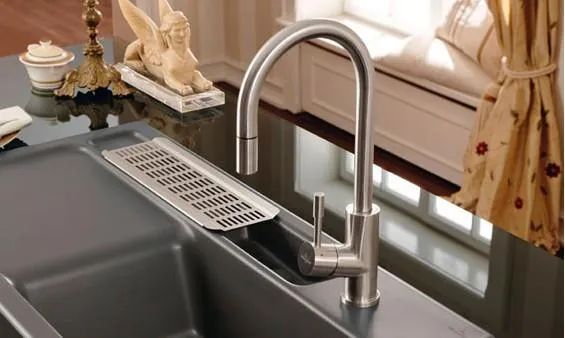 Однорычажный смеситель для мойки Villeroy & Boch Umbrella Flex (925400LC)