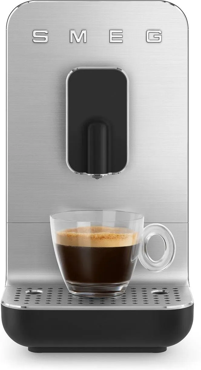 Кофемашина автоматическая Smeg BCC11, черная