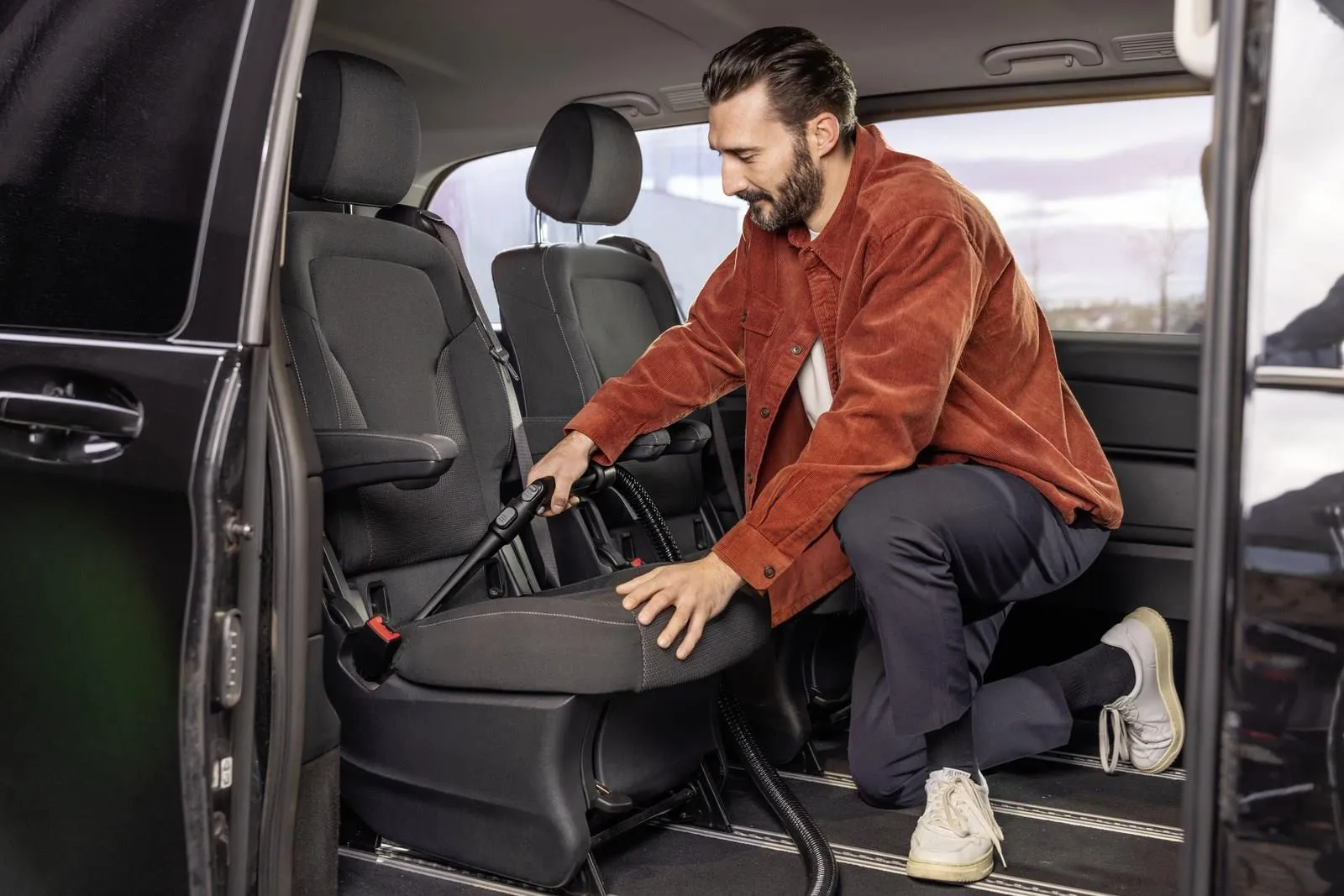 Моющий пылесос Karcher SE 4 Plus Special (1.081-171.0)