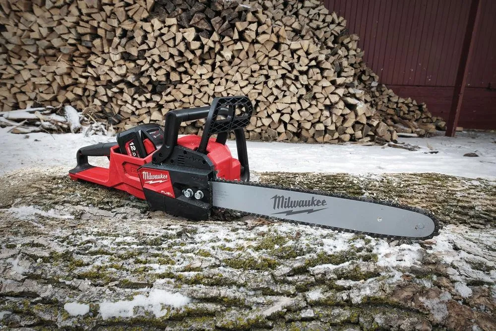 Аккумуляторная цепная пила Milwaukee M18 FCHS-0 4933464723