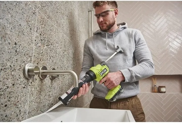 Клеевой пистолет RYOBI RCG18-0