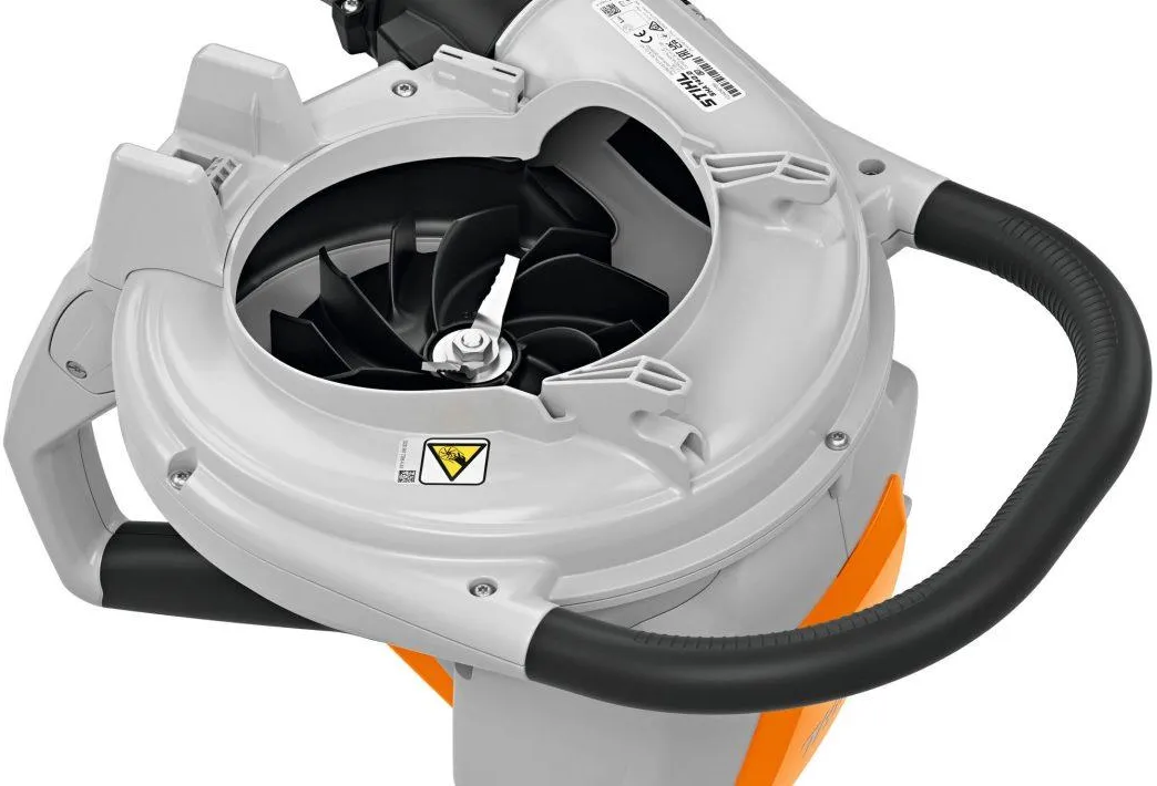 Пылесос садовый аккумуляторный Stihl SHA 140