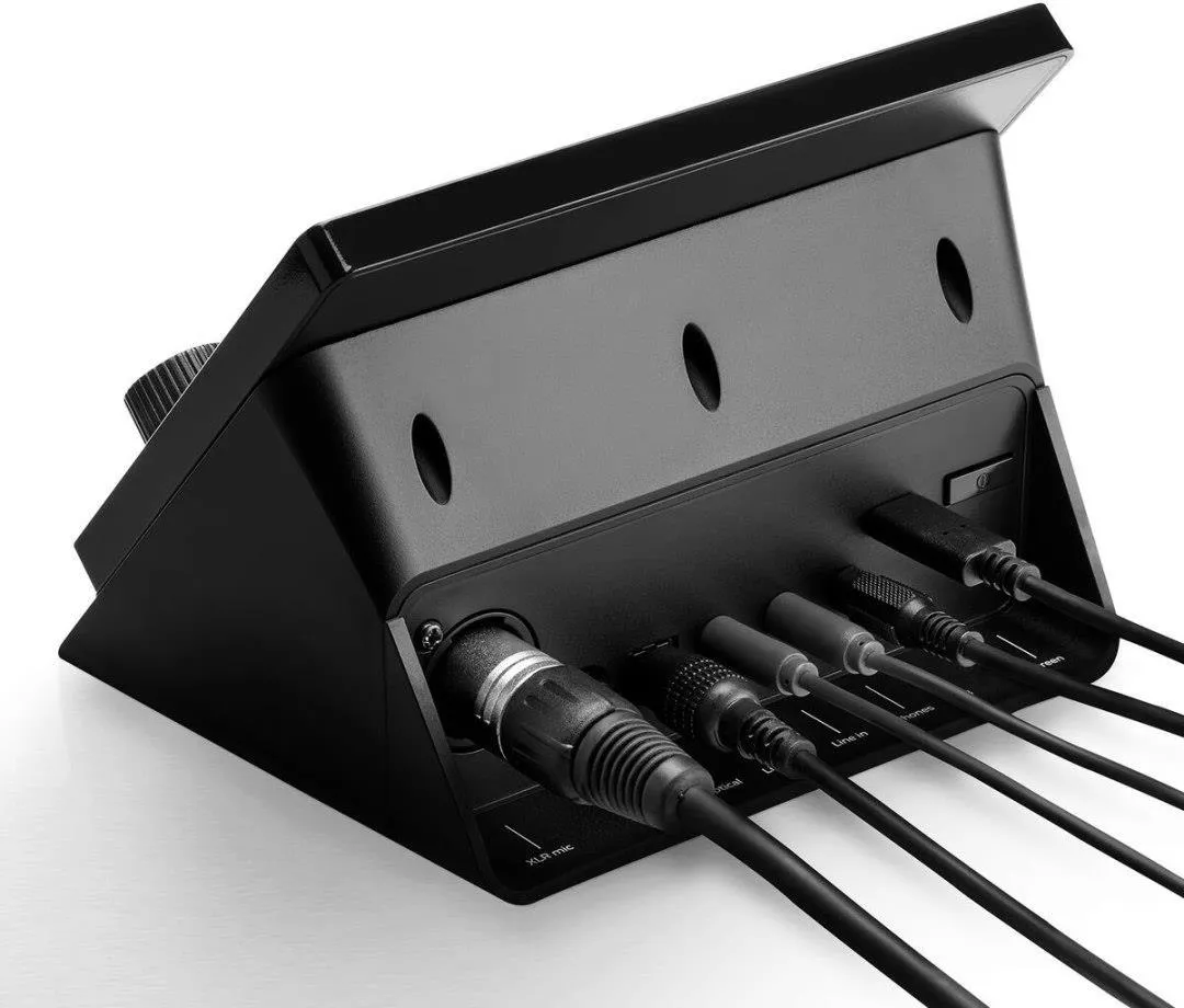 Комплект для стриминга Hercules Stream Essentials Kit контроллер Stream 200 XLR микрофон HXD-700 XLR подписка Voicemod Pro