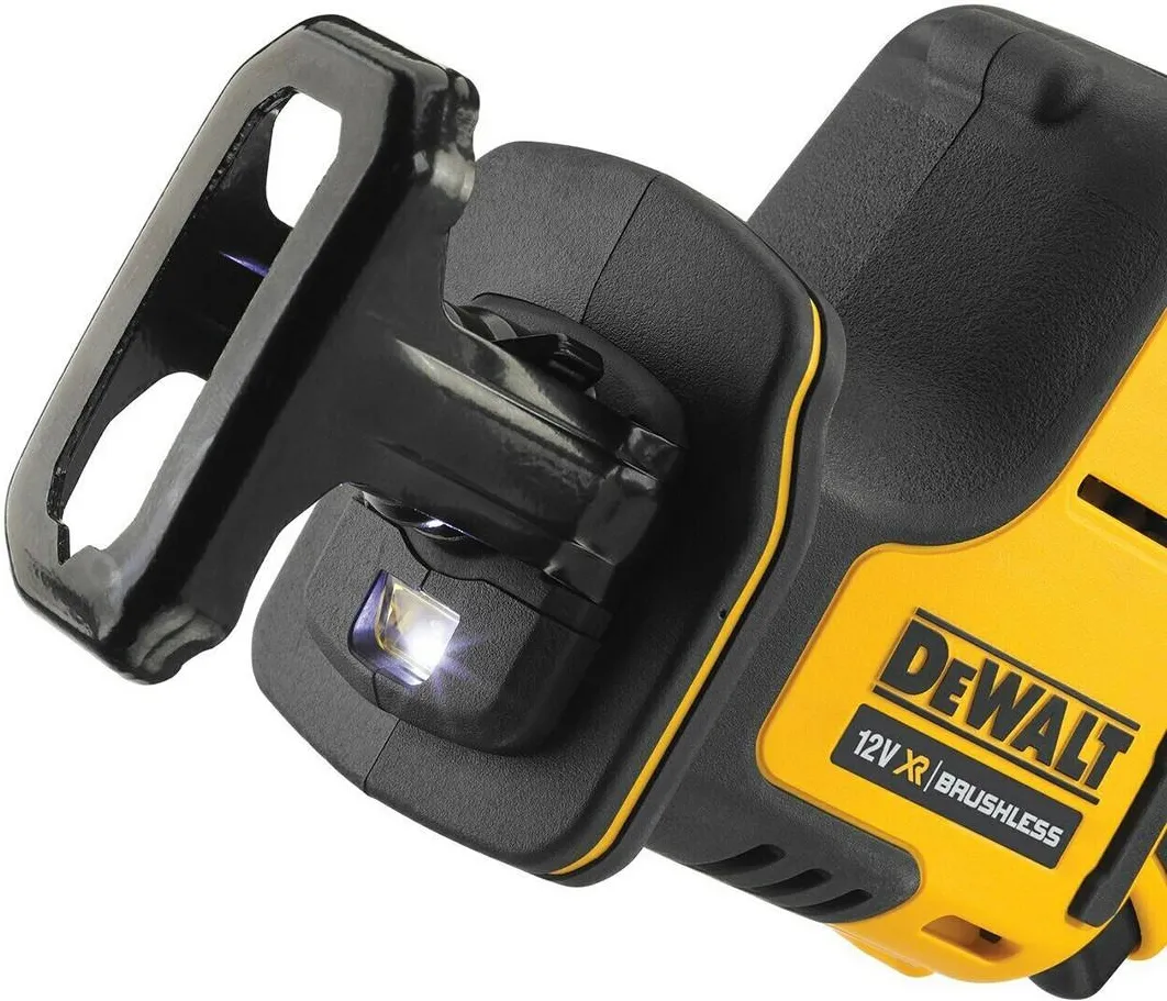 Аккумуляторная компактная сабельная пила DeWalt DCS369P2-QW, с 2 АКБ и ЗУ