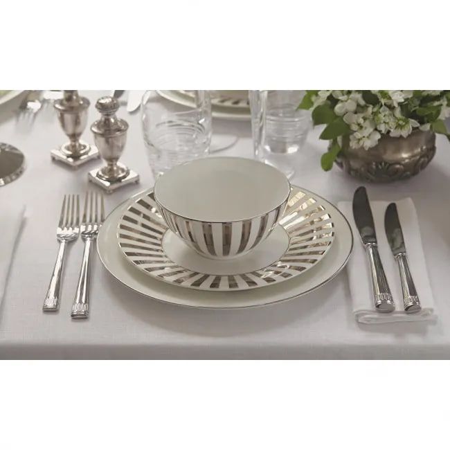 Тарелка Wedgwood 23 см с полосками Jasper Conran Platinum (50161609640)
