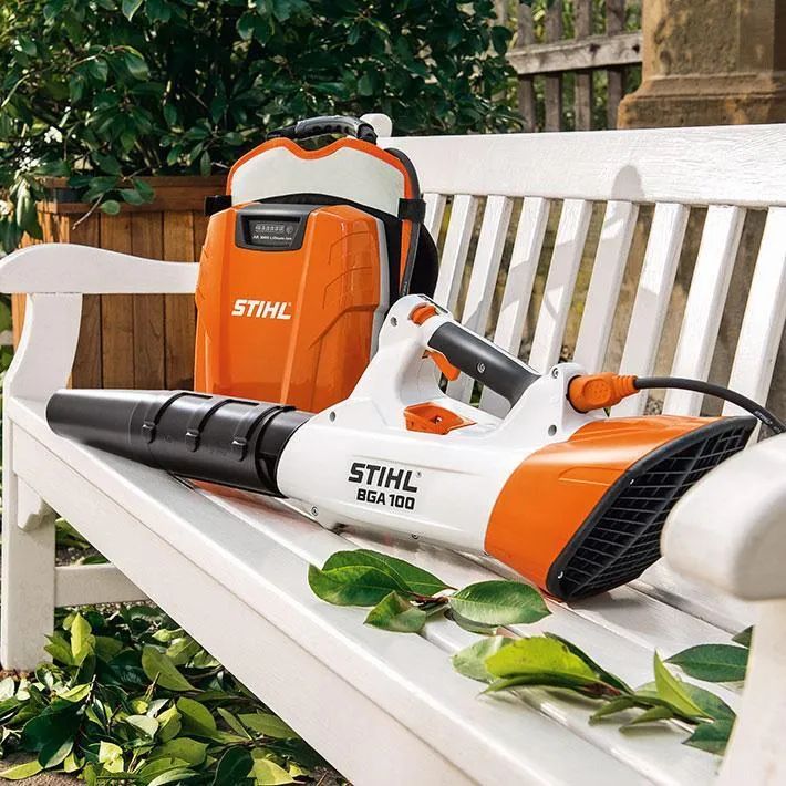 Воздуходувка аккумуляторная Stihl BGA 100