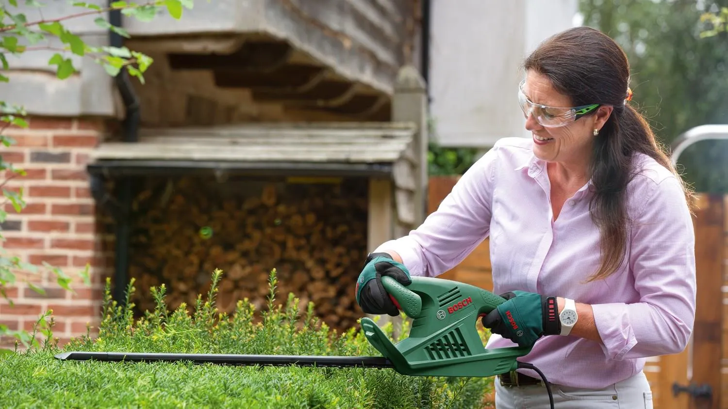 Электрический кусторез Bosch EasyHedgeCut 60 0600847D01