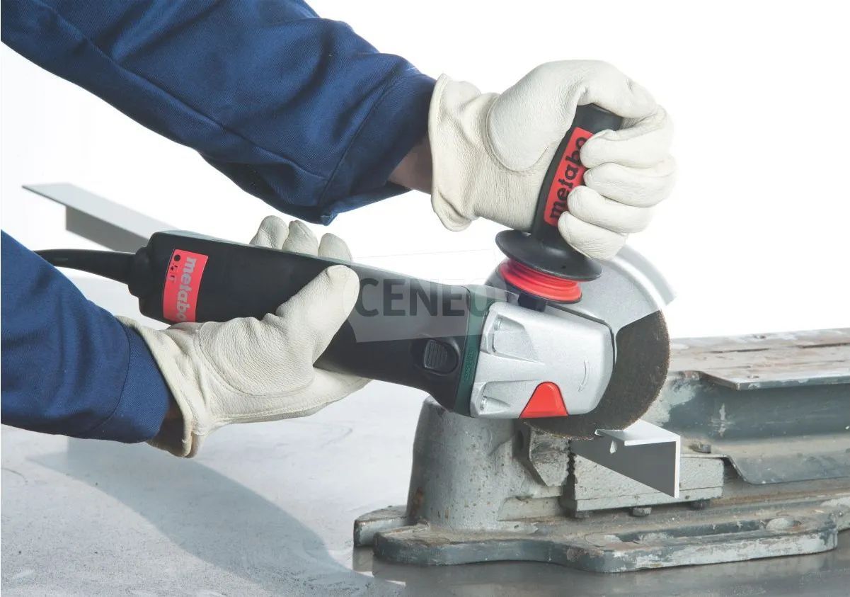 Угловая шлифмашина сетевого питания Metabo W 11-125 Quick