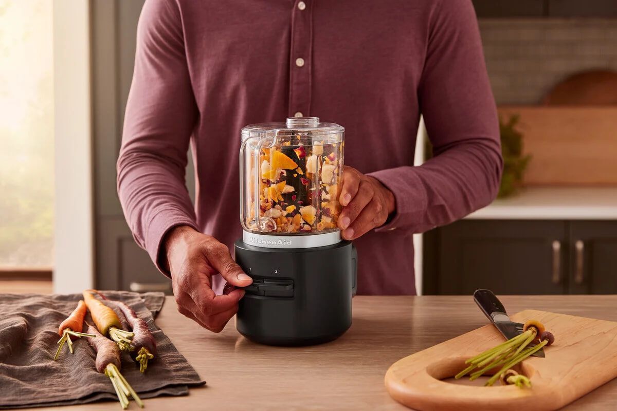 Мини-кухонный комбайн KitchenAid Go Series 5KFCR500BM без аккумулятора