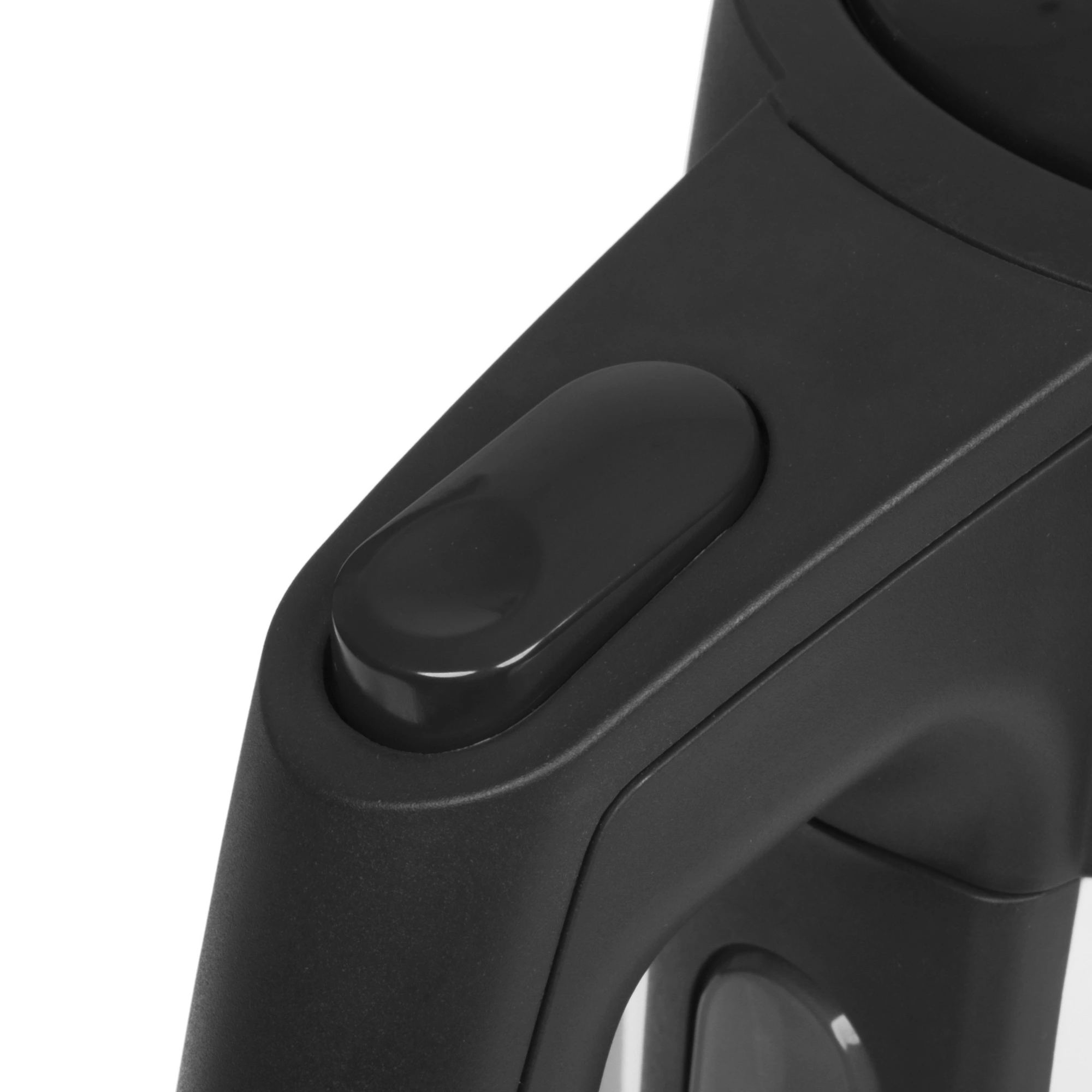Электрический чайник Bosch TWK7L463