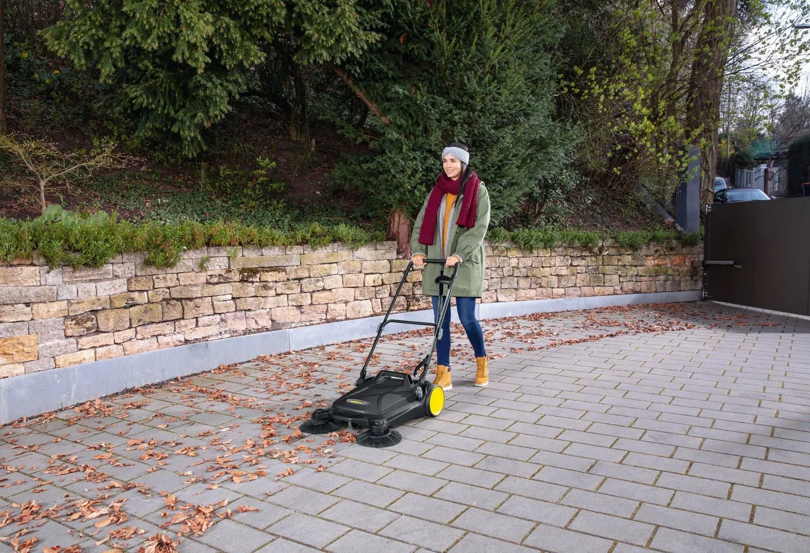 Ручная подметальная машина KARCHER S4 Twin Go! Further 1.766-363.0
