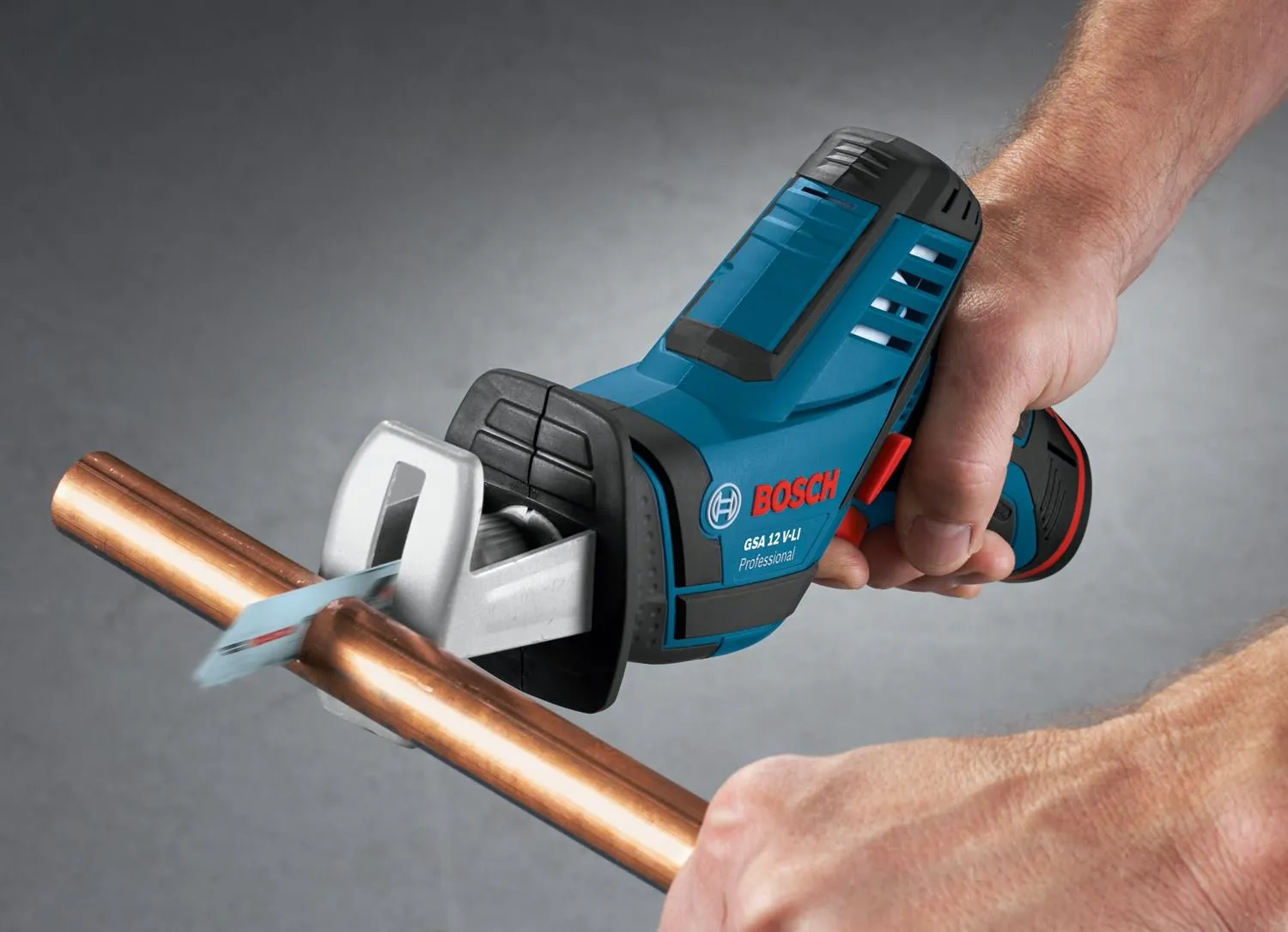 Электрическая пила Bosch GSA 18V-LI Professional 060164J000