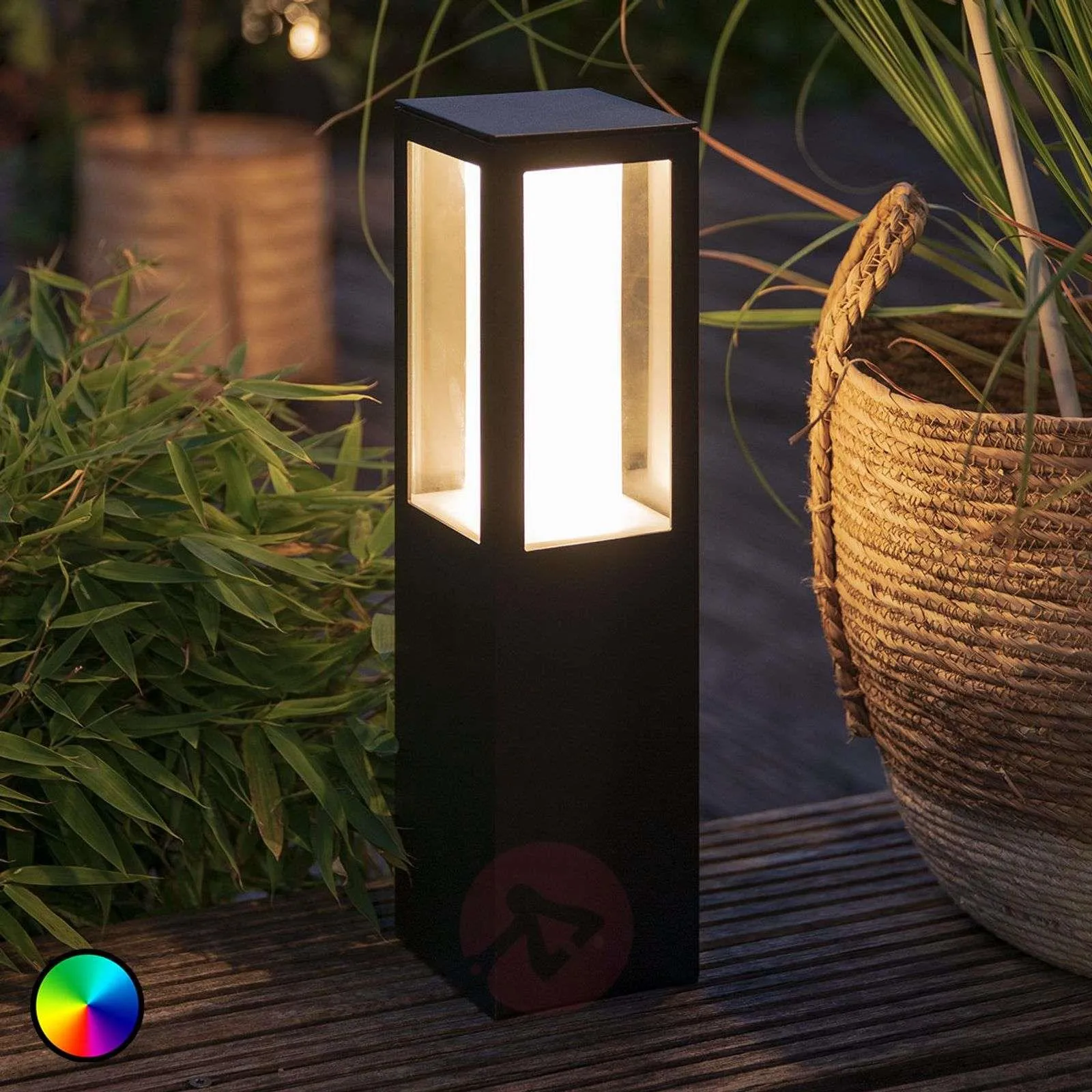 Уличный светильник-столб PHILIPS Hue White and Color Ambiance Impress черный 1743430P7