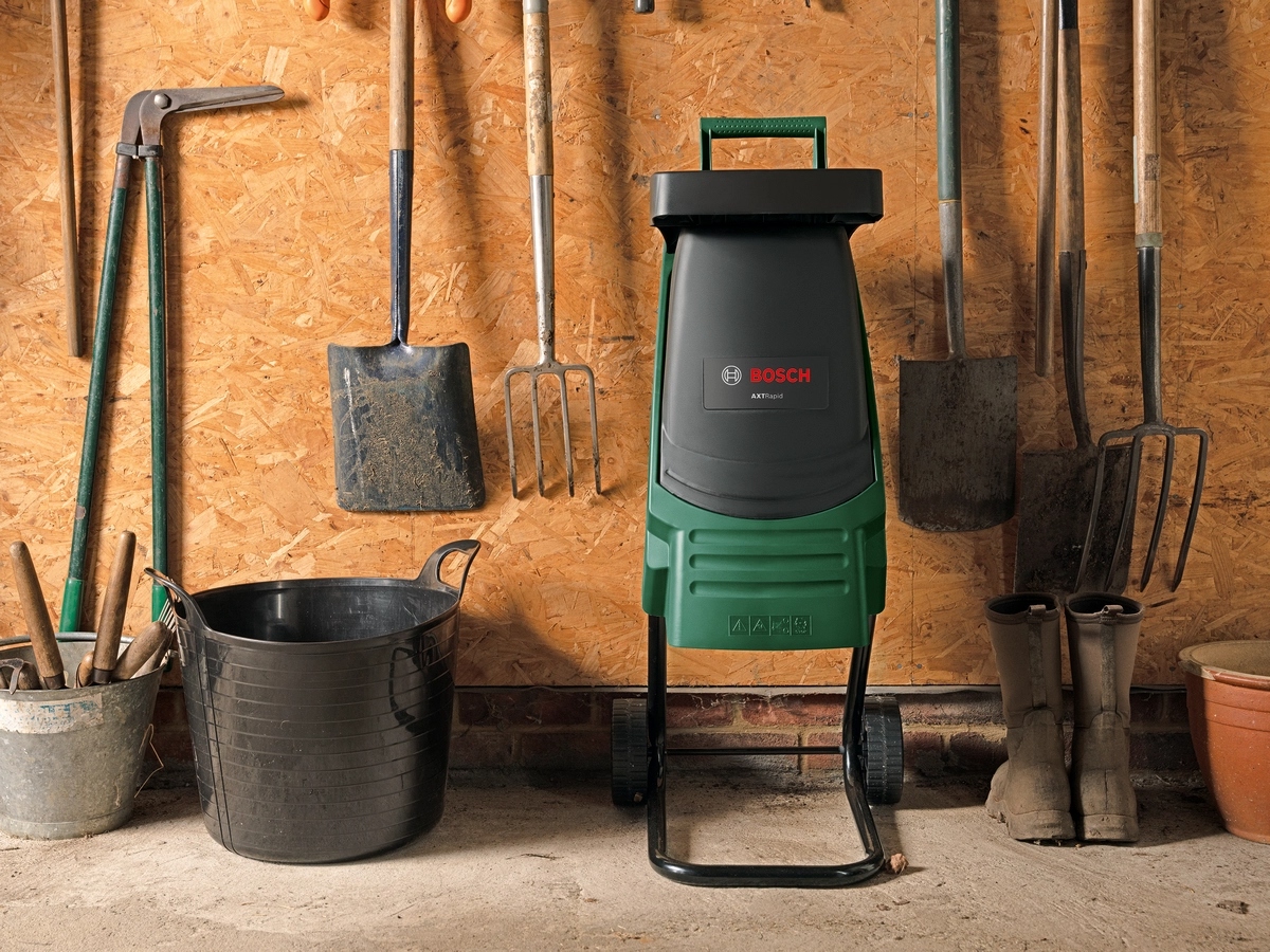 Измельчитель садовый Bosch AXT Rapid 2000 0600853502