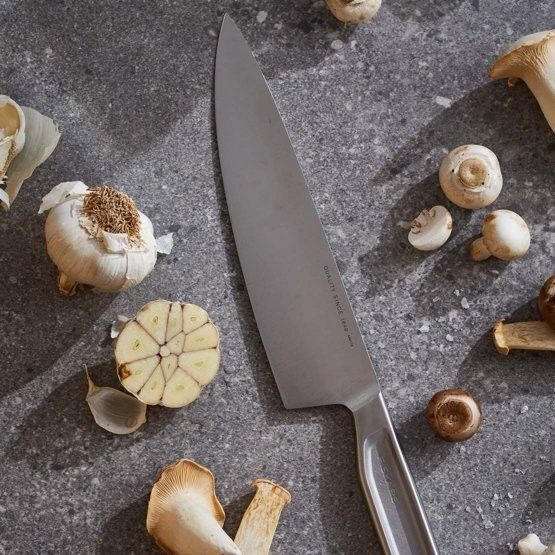 Нож шеф-повара Fiskars, 20 см, цельнометаллический (1062882)