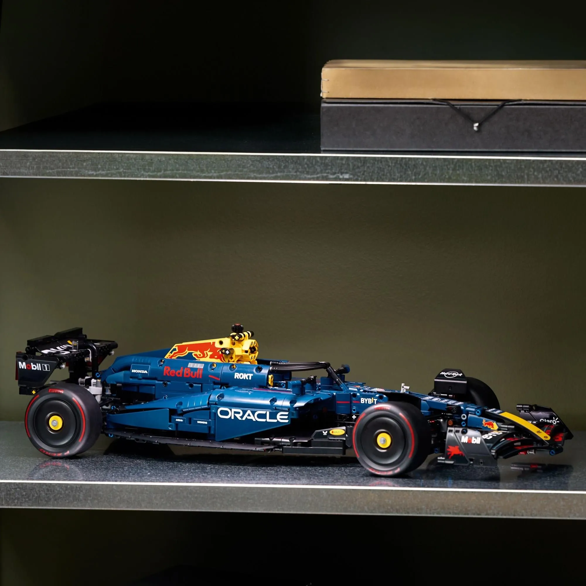 Конструктор LEGO Technic 42206 Болид Формулы-1 Oracle Red Bull Racing RB20