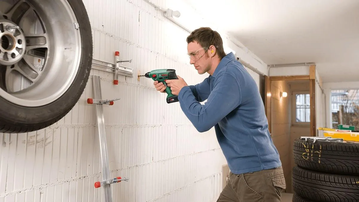 Аккумуляторный перфоратор Bosch Uneo Maxx 060395230C