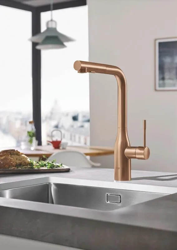 Смеситель для кухни Grohe Essence New Single Hole Brushed Warm Sunset 30270Dl0