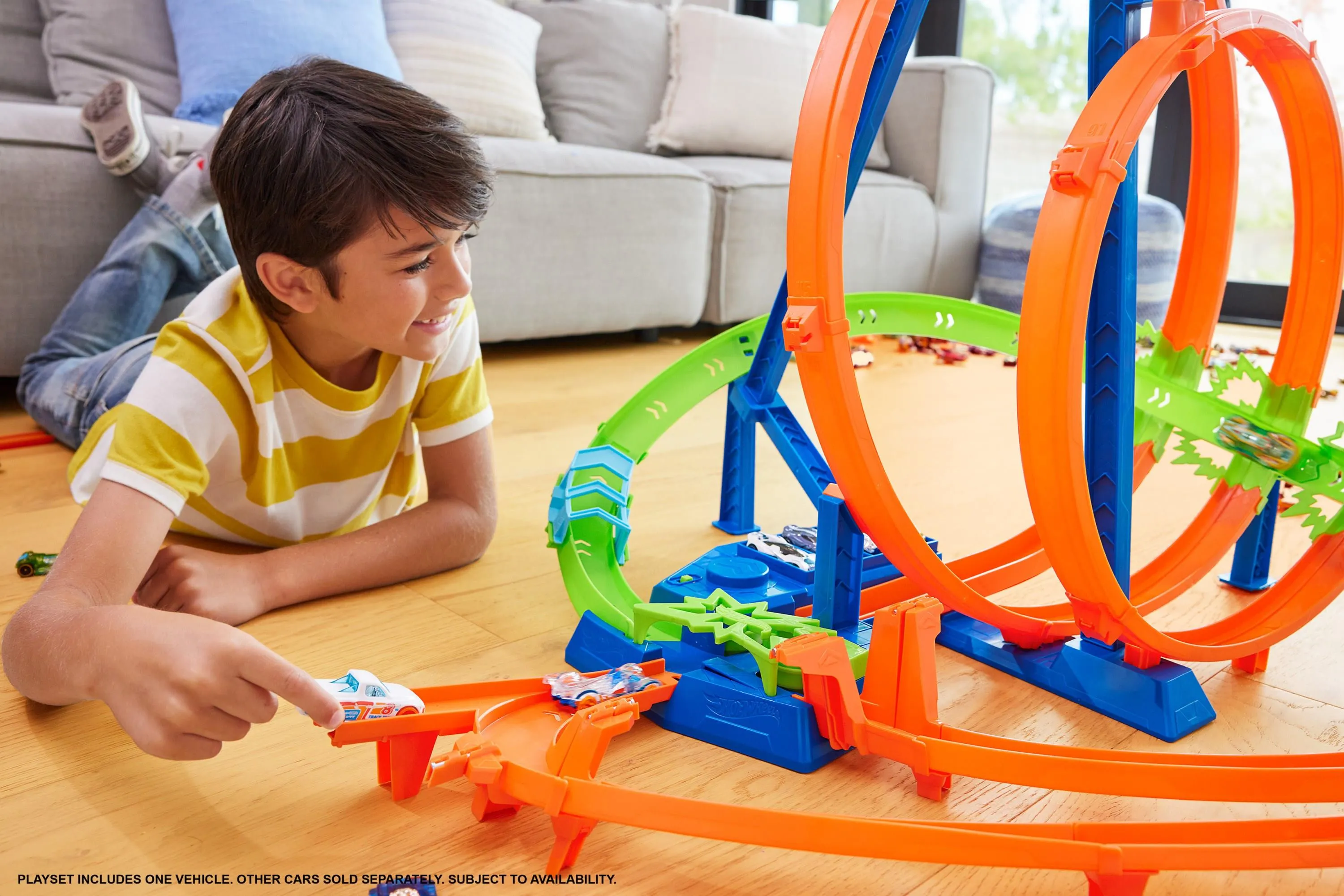 Гоночный трек Hot Wheels Epic Crash Loop HTP55