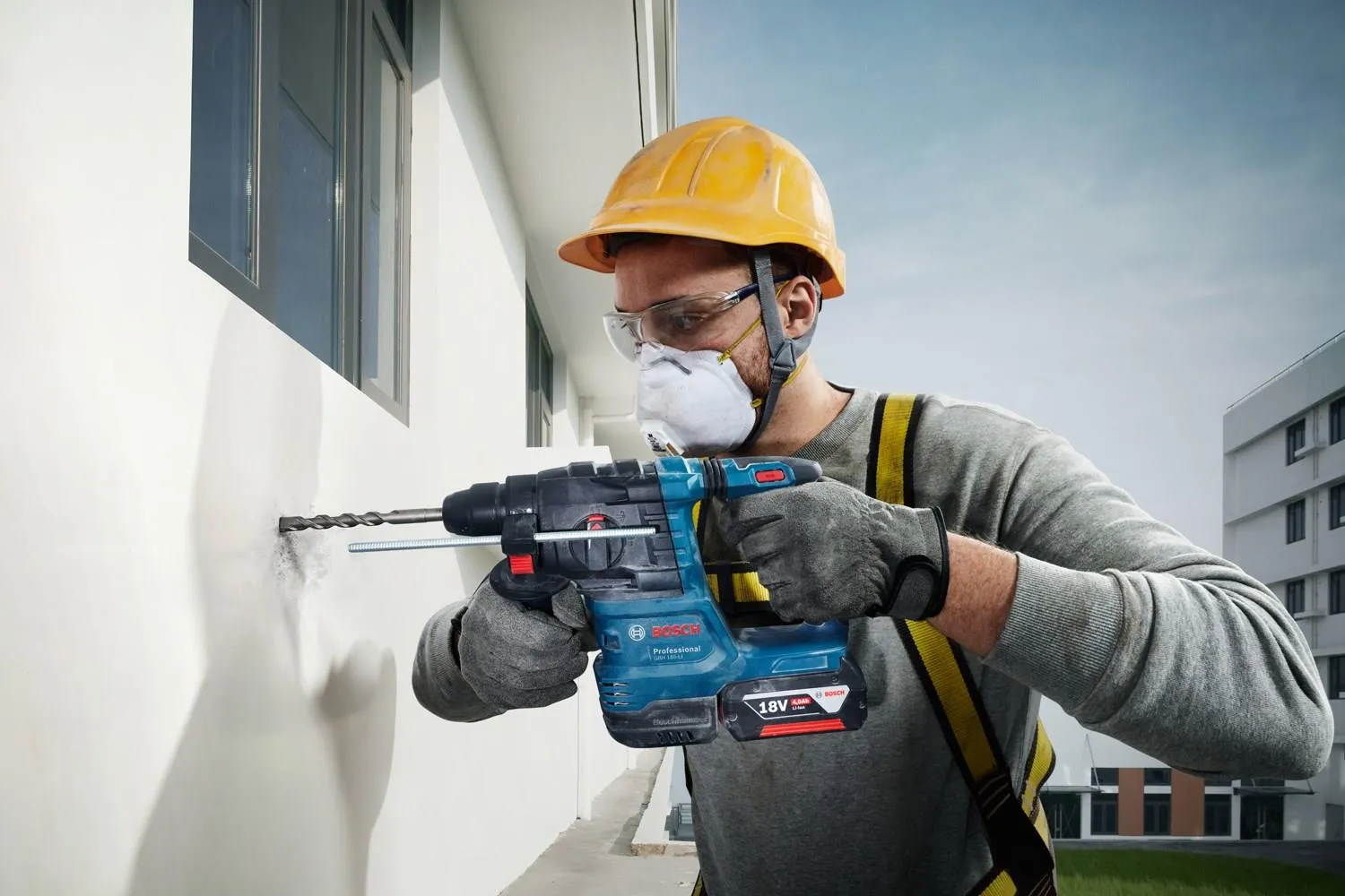 Аккумуляторный перфоратор Bosch GBH 185-LI Professional 0611924021