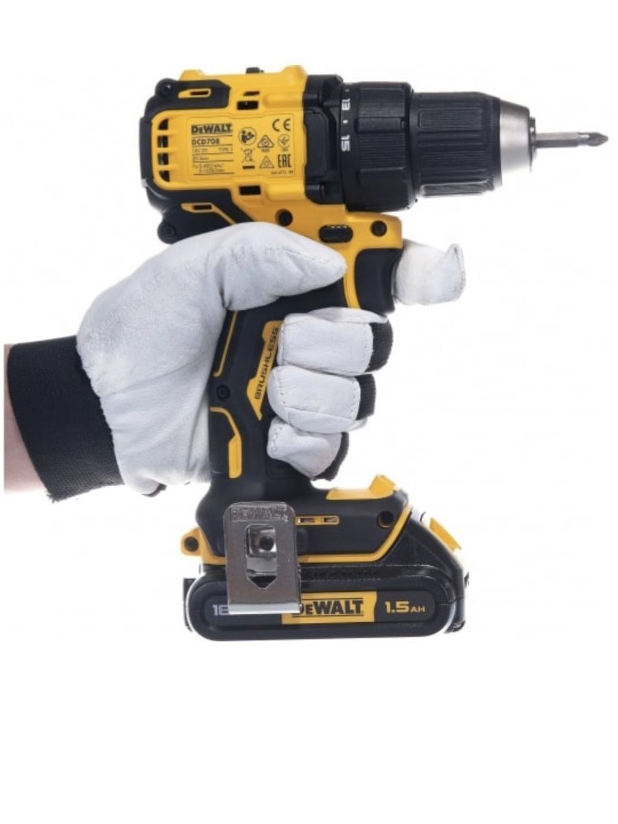 Аккумуляторная дрель-шуруповерт DeWALT DCD708S2T