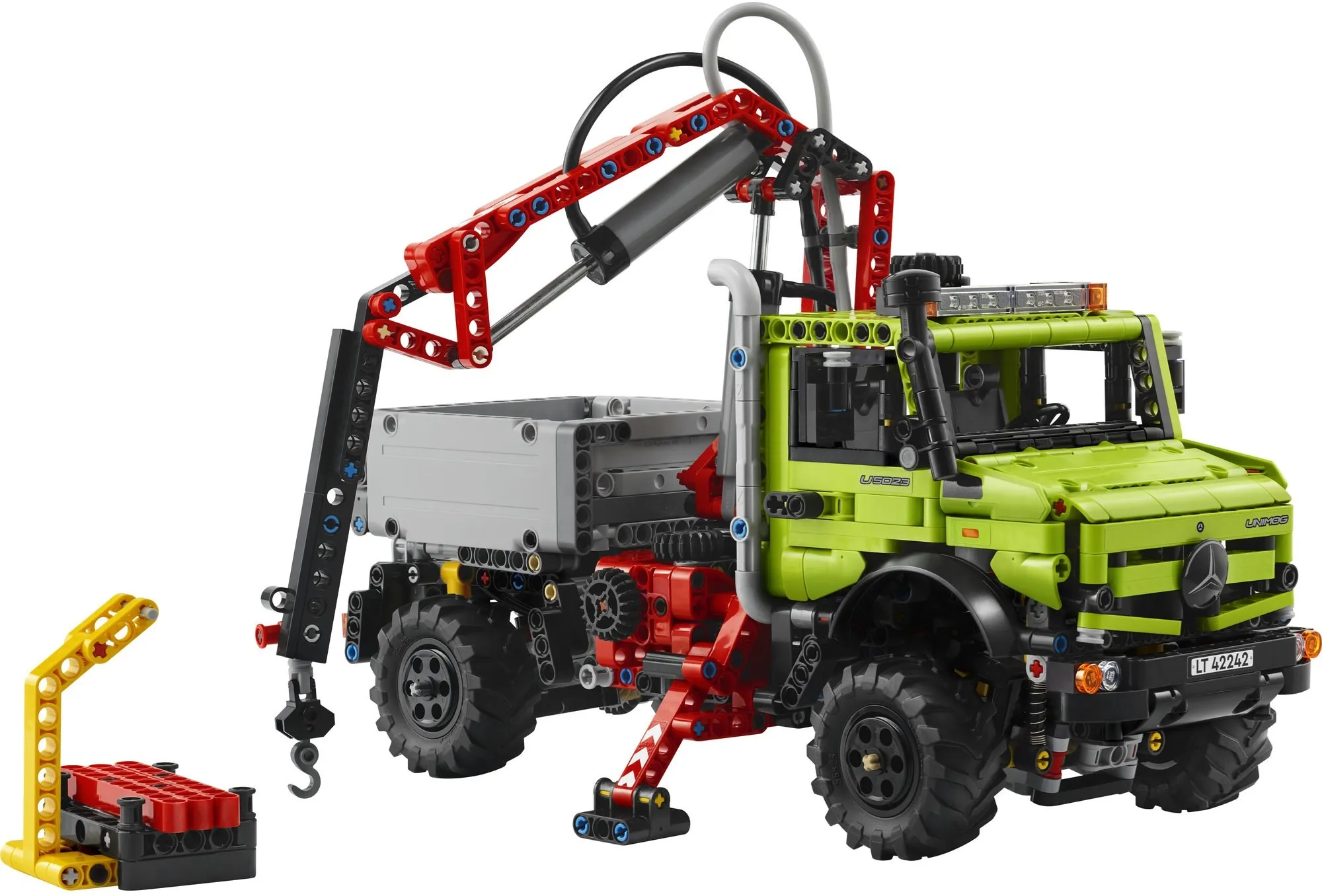 Конструктор LEGO Technic 42242 Mercedes-Benz Unimog U 5023 с краном
