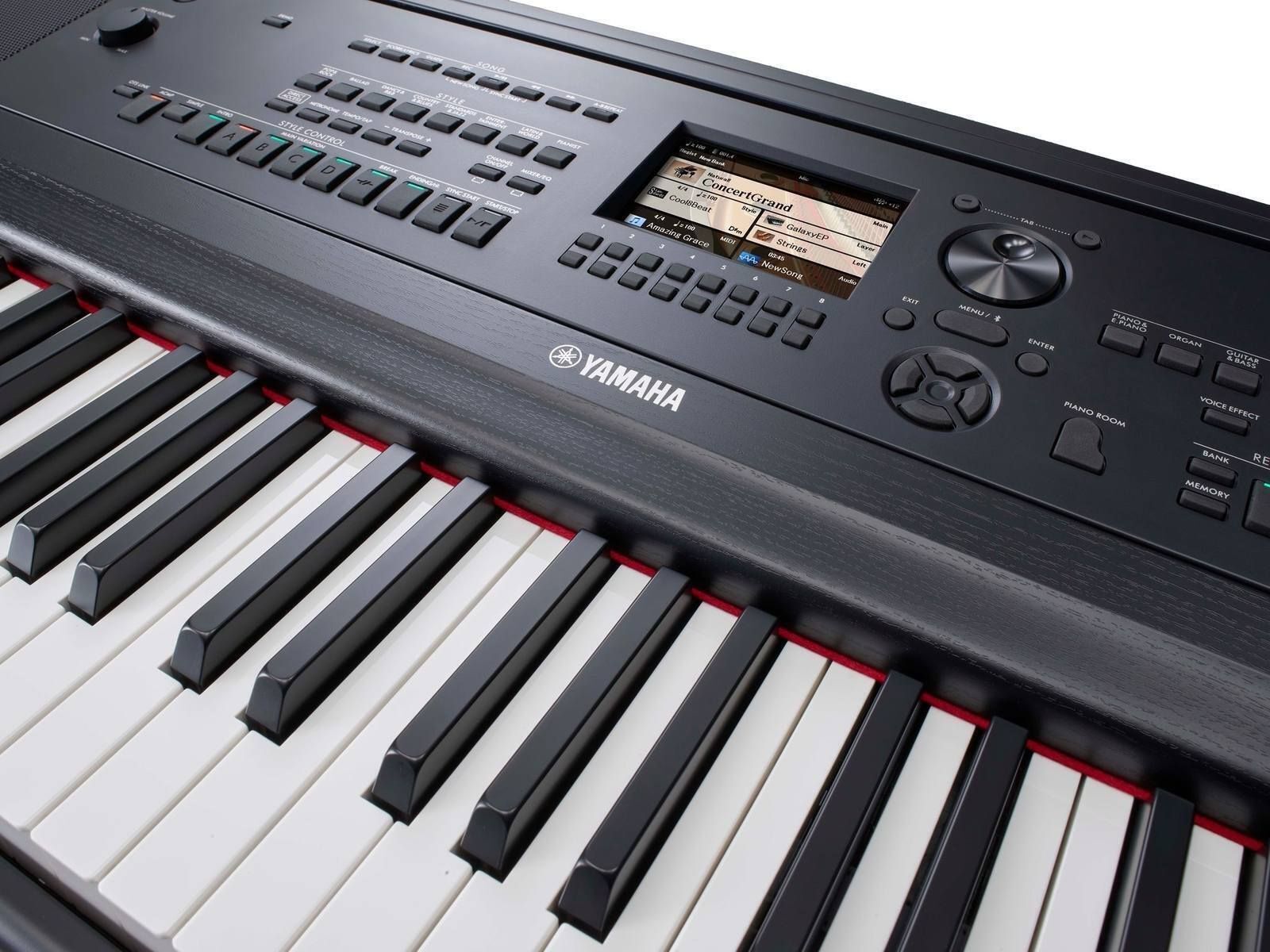 Цифровое пианино Yamaha DGX-670B