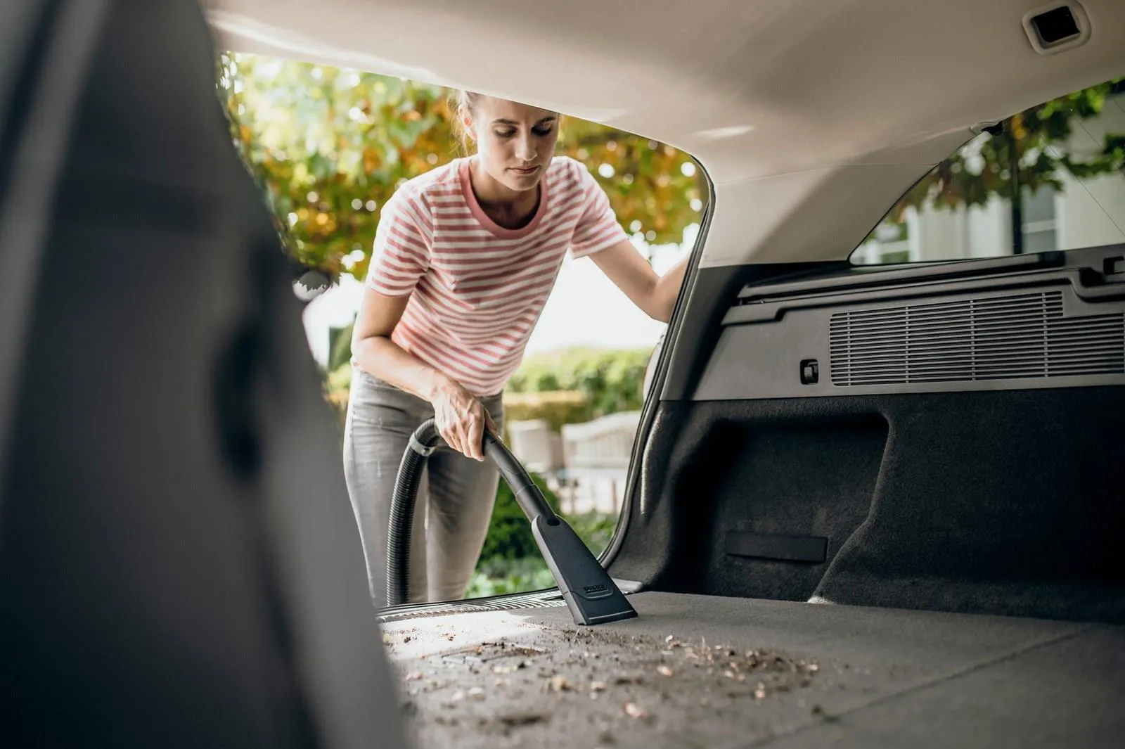 Пылесос Karcher WD 5 P V-25/8/35 Car 1.628-314.0