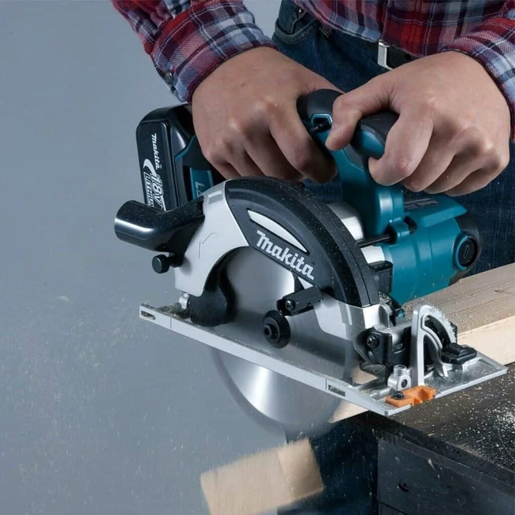 Аккумуляторная дисковая пила Makita BHS630Z 18 В, без АКБ и ЗУ