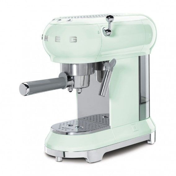 Кофеварка рожковая Smeg ECF01, пастельный зеленый