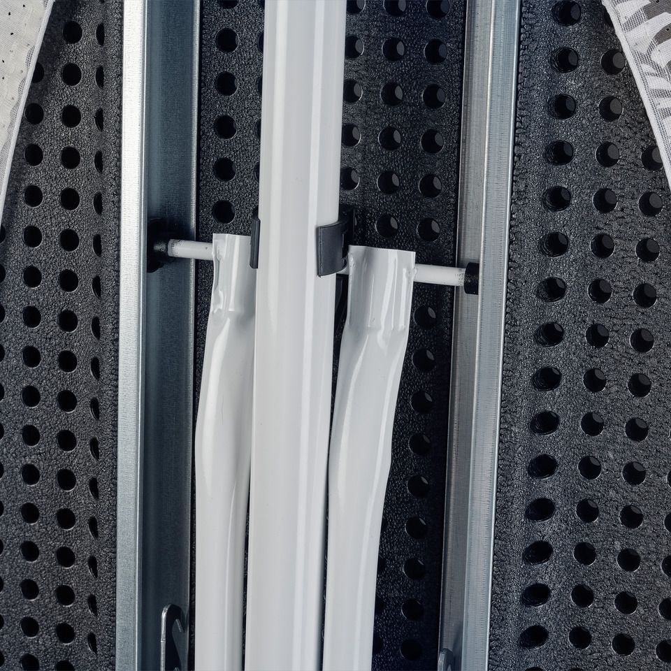 Доска гладильная Leifheit Air Board Express M Solid (арт. 72565)