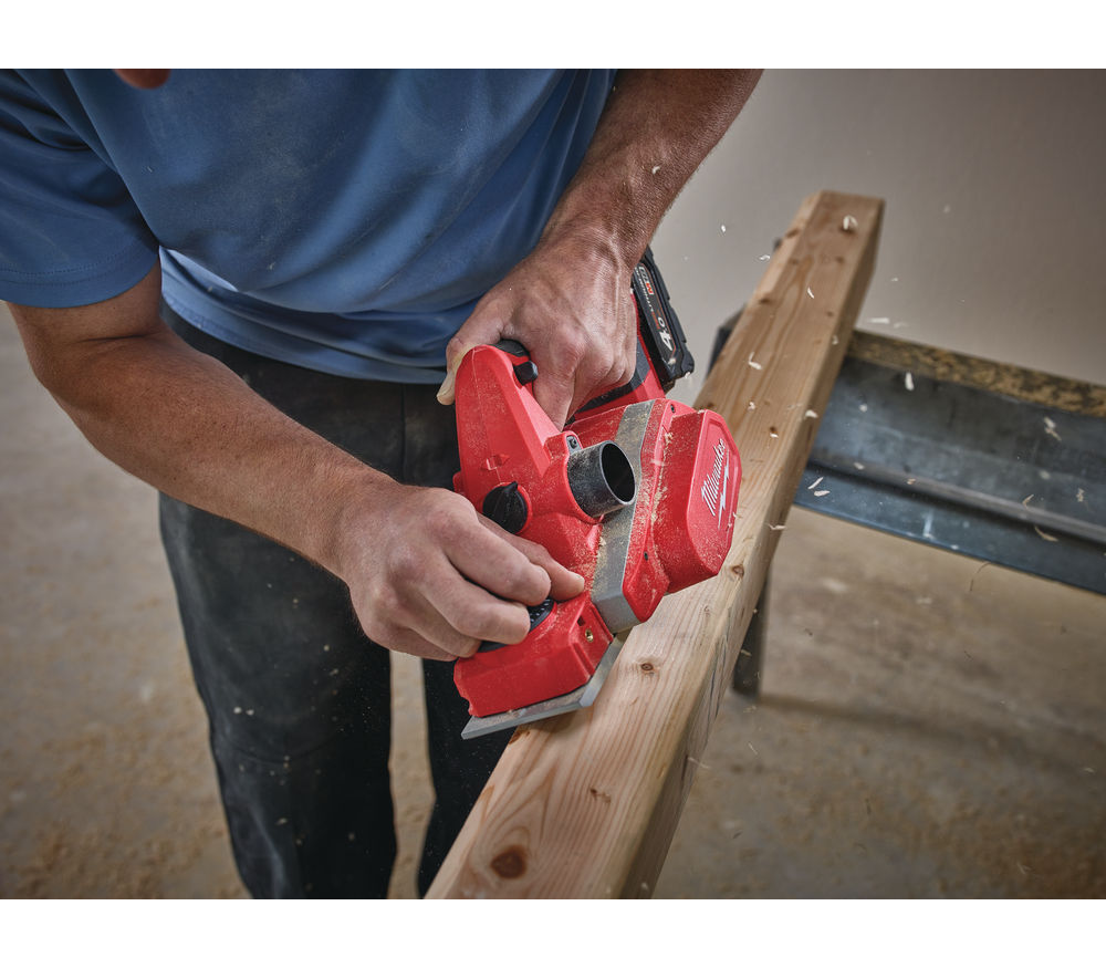 Аккумуляторный рубанок Milwaukee M18 BP-0 4933451114