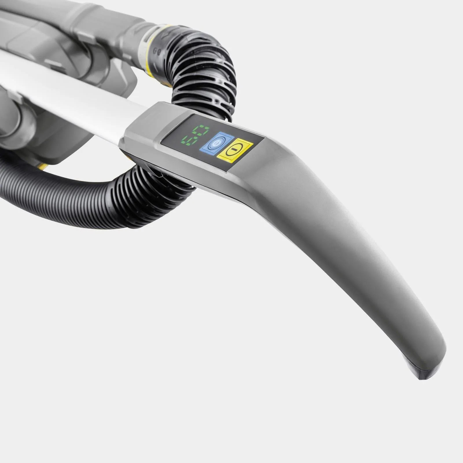 Аккумуляторный щеточный пылесос Karcher CV 30/2 Bp 1.023-200.0