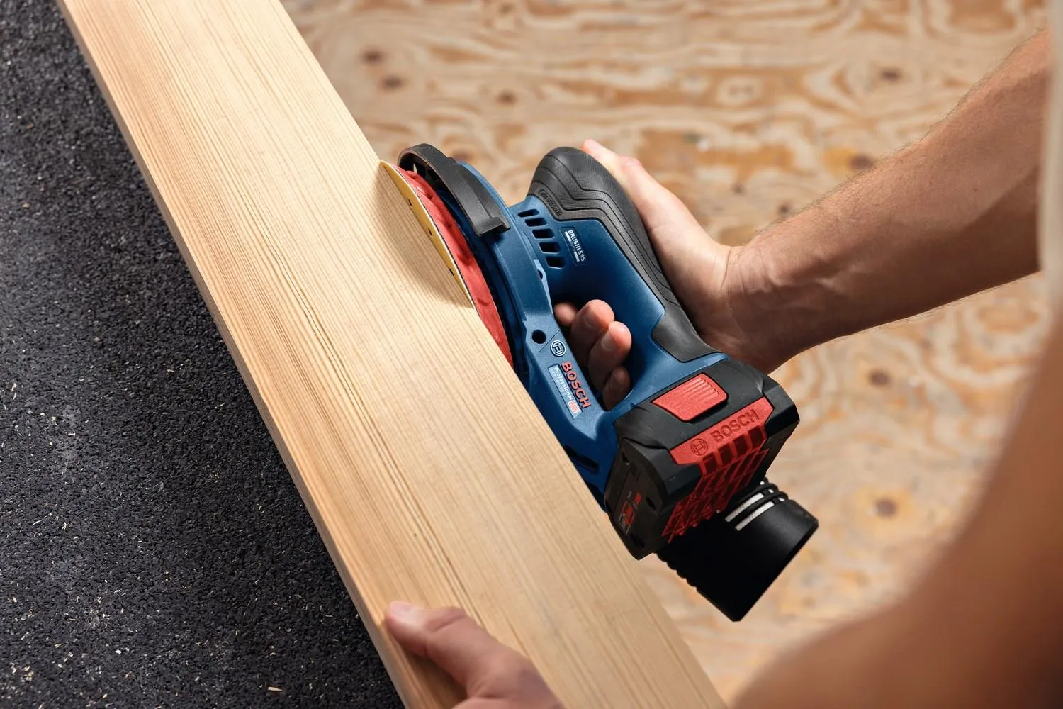Эксцентриковая шлифовальная машина аккумуляторная Bosch GEX 18V-150-3 Professional 0601372904