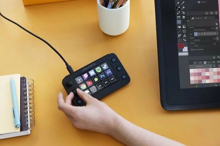 Клавиатура Loupedeck Live S (LDD-2201)