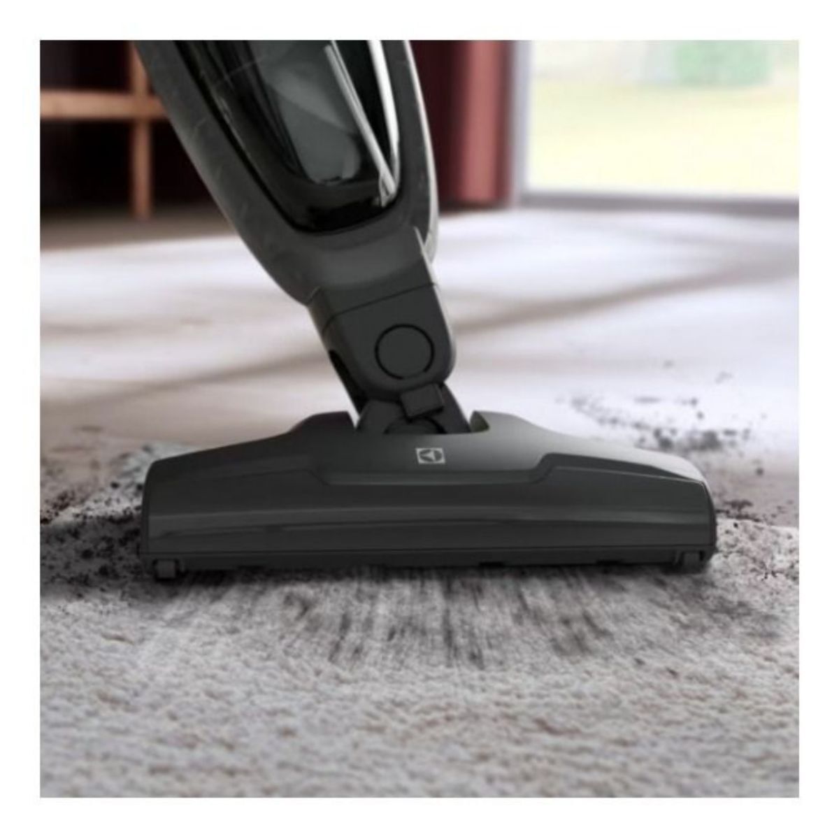 Пылесос Electrolux 300 Clean ES31CB18SH