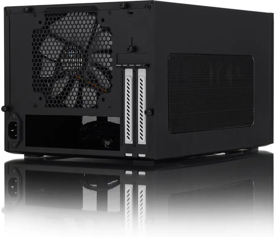 Компьютерный корпус FRACTAL DESIGNE Node 304
