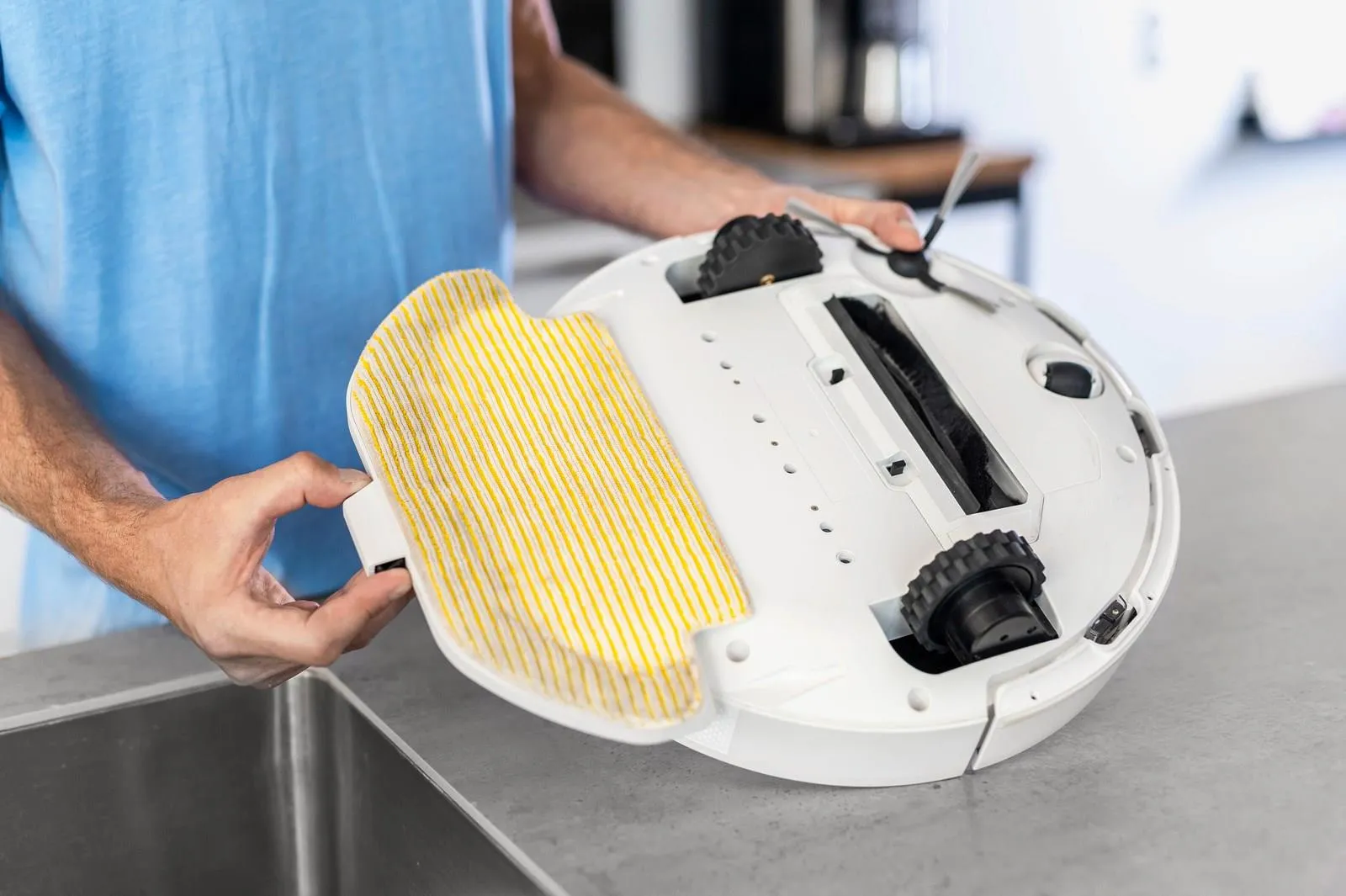Робот пылесос Karcher RCV 3 влажная уборка