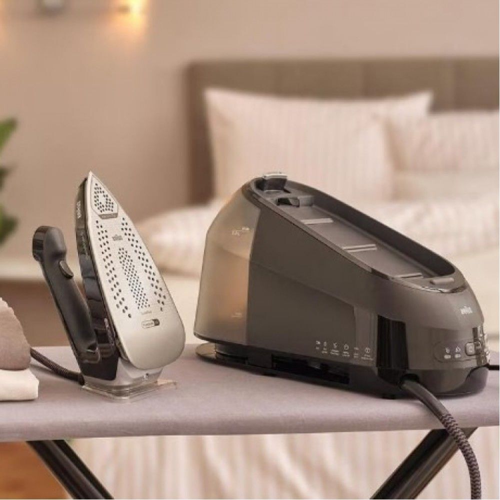 Парогенератор BRAUN CareStyle 5 IS5249.BK
