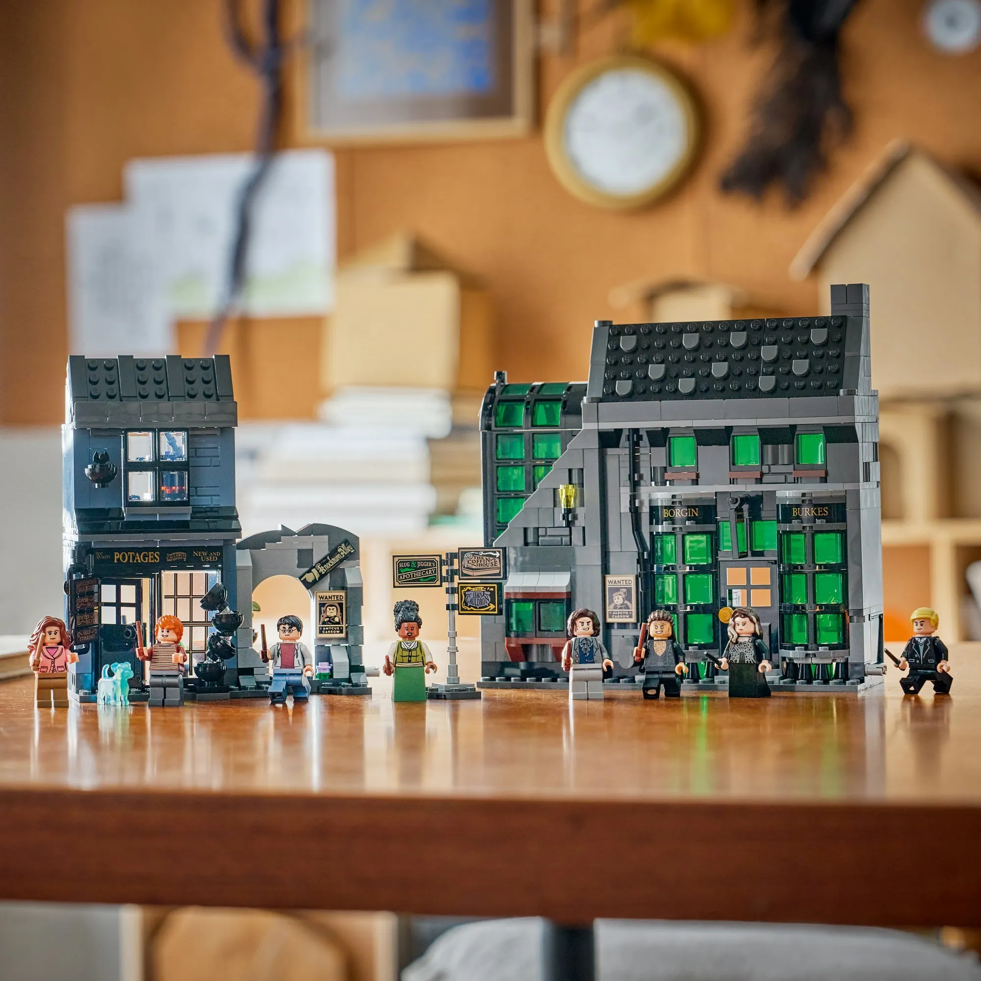 LEGO Harry Potter 76471 Магические магазины на улице Ноктюрн