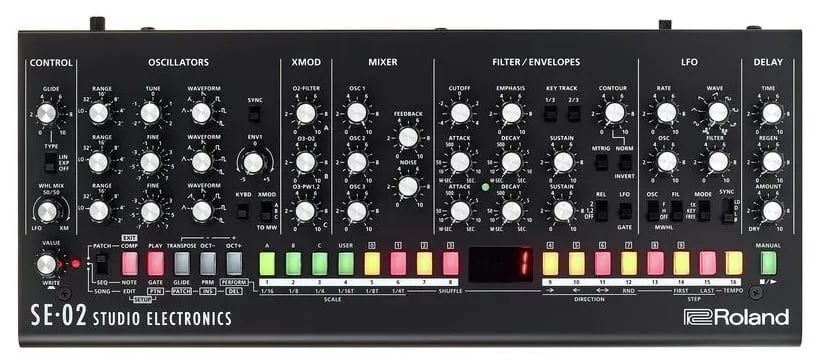 Аналоговый синтезатор Roland SE-02